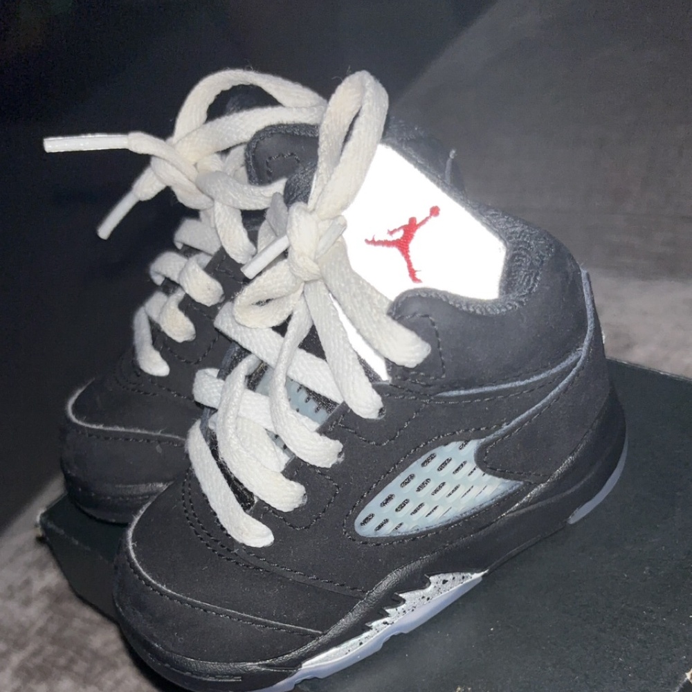 Jordan 5 metallics